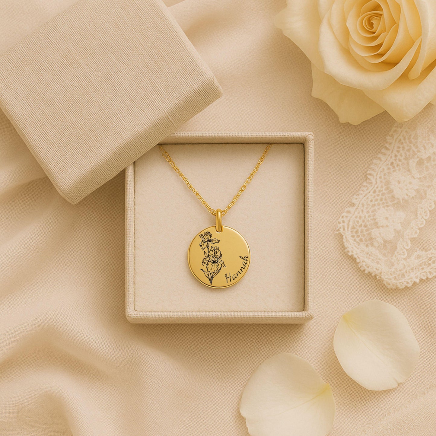 Personalized Birth Flower Name Necklace – Custom Gold Floral Charm – Bridesmaid, Godmother, Daughter, Mother’s Day Gift